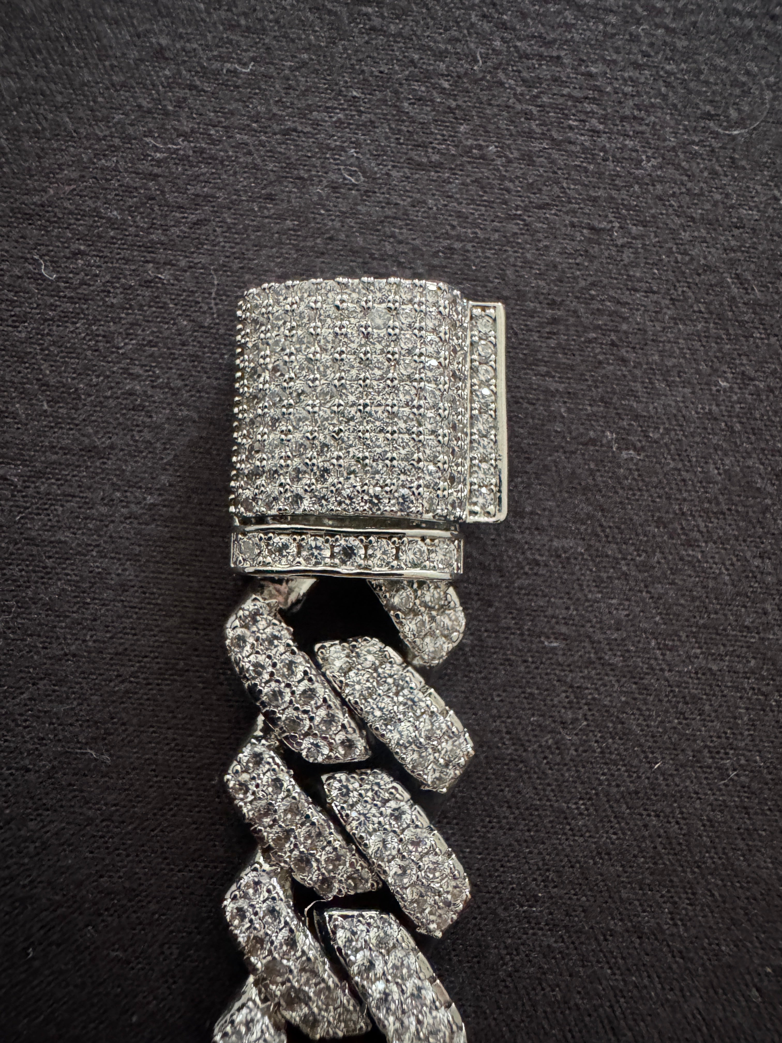 VVS1 Moissanite Cuban Link Chain
